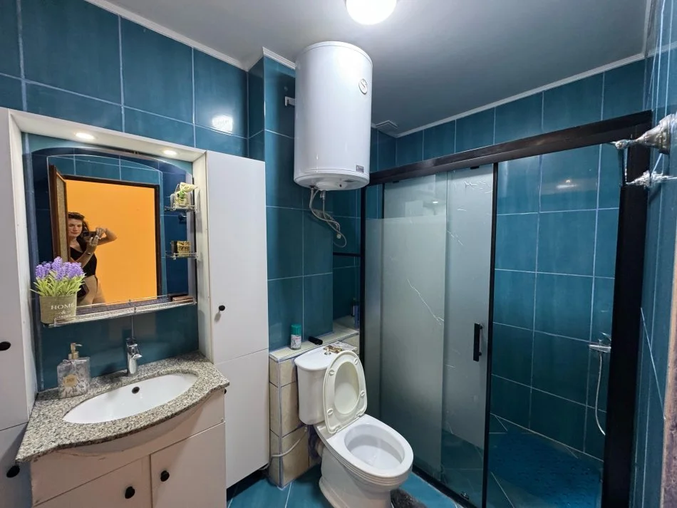 Tirane, jepet me qera apartament 2+1 Kati 1, 93 m² 450 € (Don bosko)