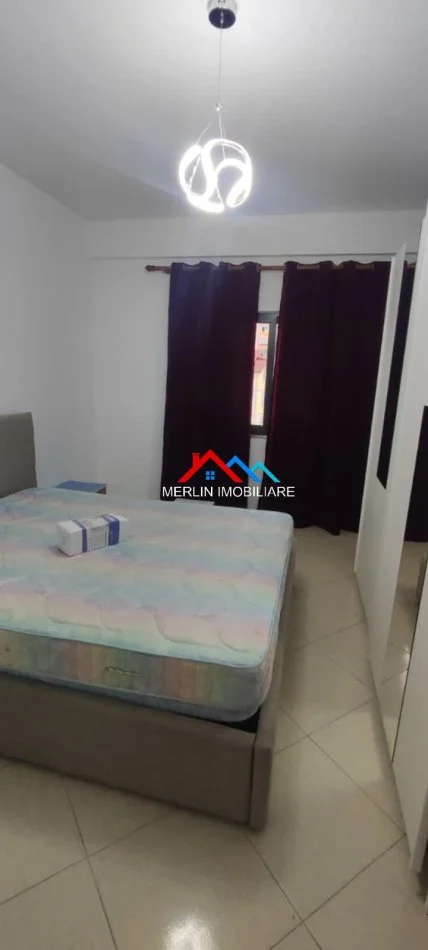 Tirane, jepet me qera apartament 2+1+Ballkon Kati 3, 95 m² 621 € (DON BOSKO)