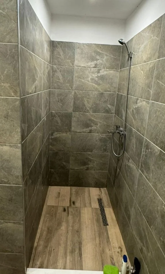 Tirane, shitet apartament 1+1 Kati 0, 51 m² 125.000 € (Mine Peza)