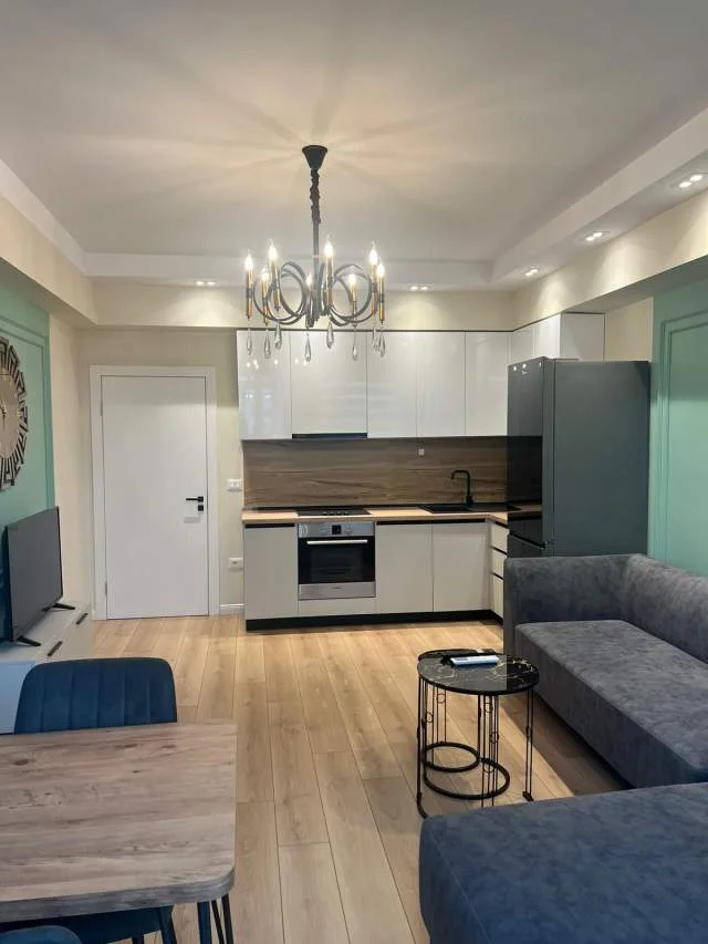 Tirane, shitet apartament 2+1+BLK Kati 8, 175.000 Euro (MYSLYM SHYRI)