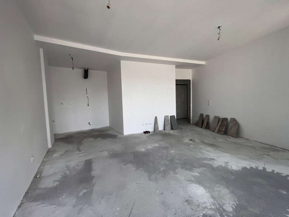Tirane, shitet apartament 2+1+Ballkon Kati 5, 103 m² 350.000 € 