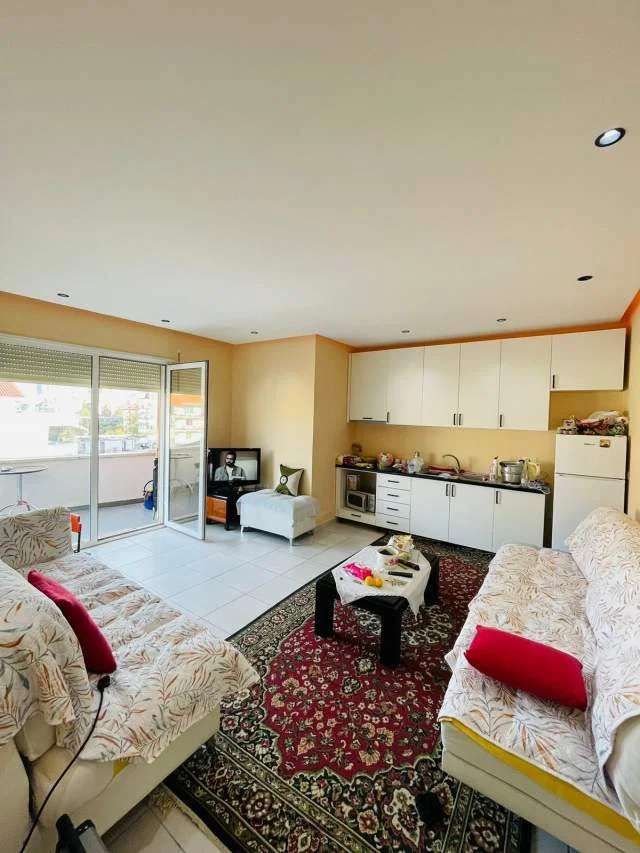 Tirane, shitet apartament 2+1+BLK Kati 4, 150 m² 160.000 Euro/m2 (Rruga Artan Lenja)