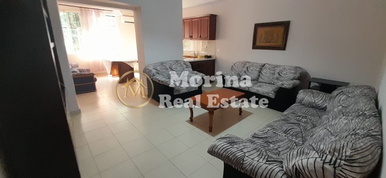 Tirane, jepet me qera apartament 2+1 Kati 2, 90 m² 500 € (Xhamlliku)