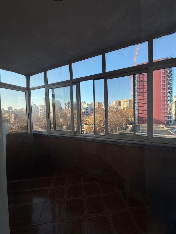 Tirane, shes apartament 2+1+Aneks+Ballkon Kati 5, 120.000 € (Kryqezimi “Ferit Xhajko - Siri Kodra”)