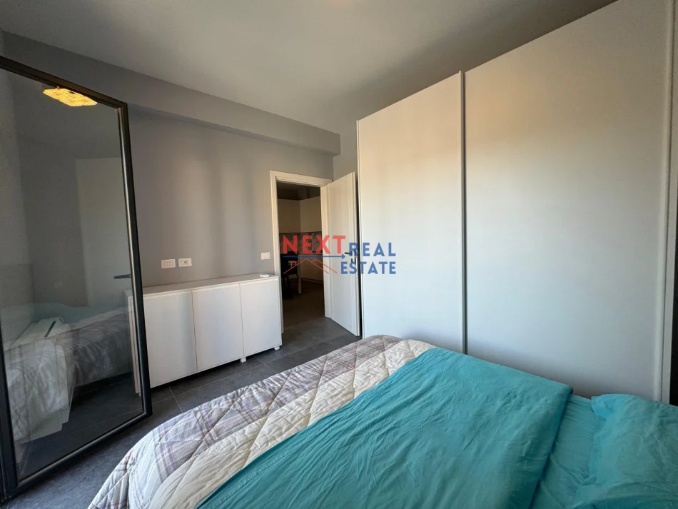 Vlore, jepet me qera apartament 1+1+Ballkon , 400 € (TRANSBALLKANIKE)