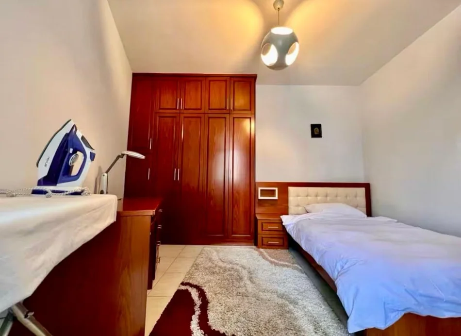 Tirane, shitet apartament 2+1 Kati 5, 113 m² 379.000 € (5 hapa nga Sheshi Skenderbej)