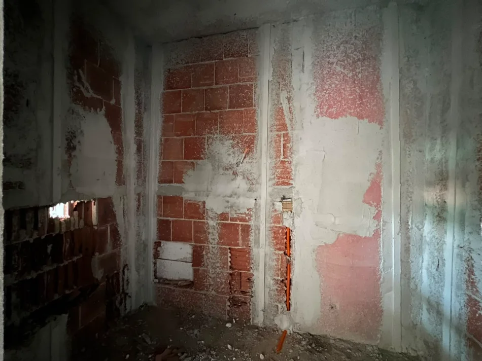 Tirane, shitet apartament 1+1+Ballkon Kati 6, 65 m² (Rruga Jordan Misja)