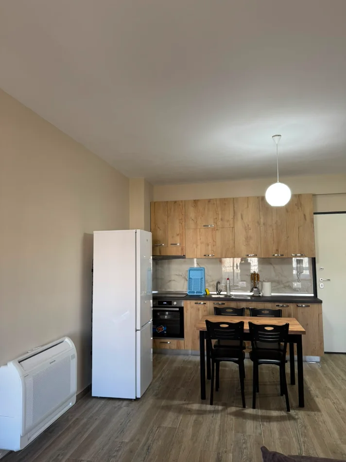 Durres Plazh, shitet apartament 1+1+Aneks+Ballkon Kati 2, 64 m² 101.600 € (durres plazh)