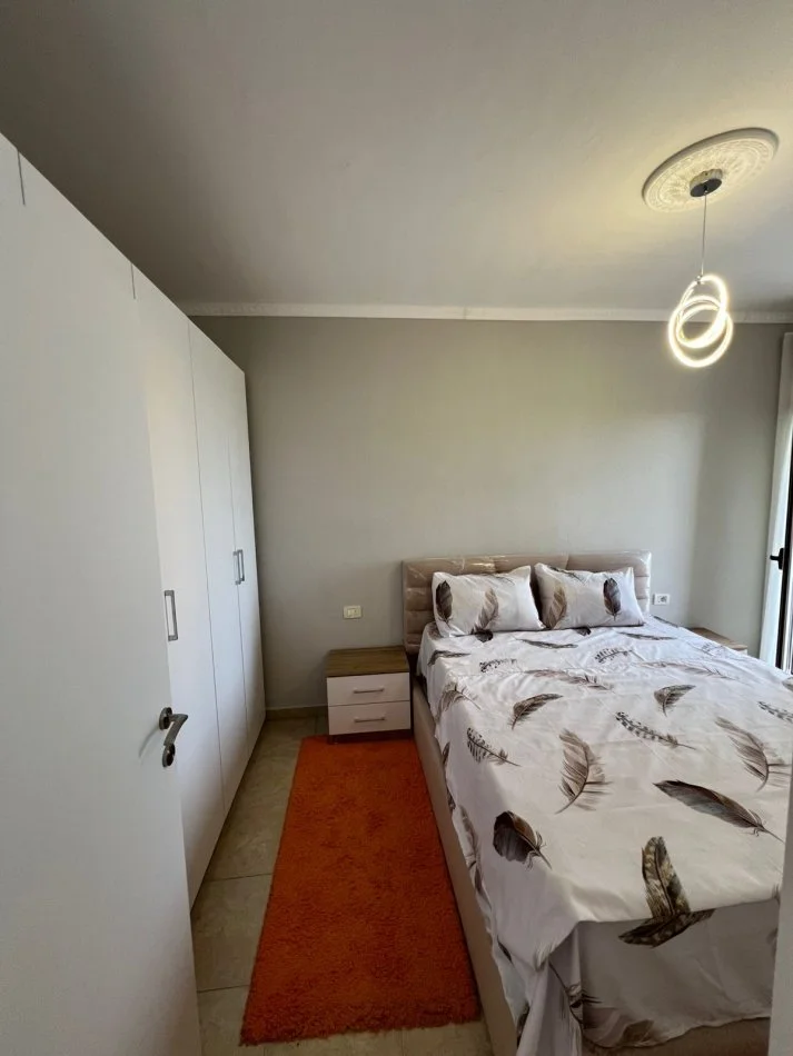 Durres, shes apartament 1+1+Ballkon Kati 5, 80 m² 76.000 € (Rruga Pavarsia Durres)