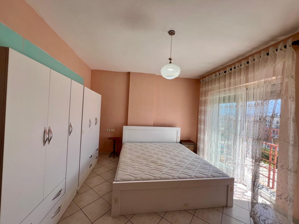 Tirane, jepet me qera 2+1 Kati 8, 600 € (Rruga Dritan Hoxha)