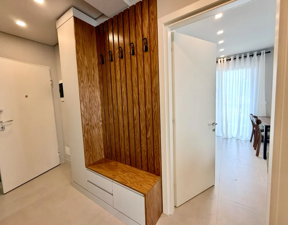 Tirane, shitet apartament 2+1/ Garazh Kati 6, 92 m² 210.000 € (Ali Demi)