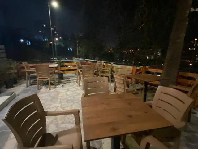 Tirane, jepet me qera Kati 0, 82 m² ne zonen e kopshtit zoologjik