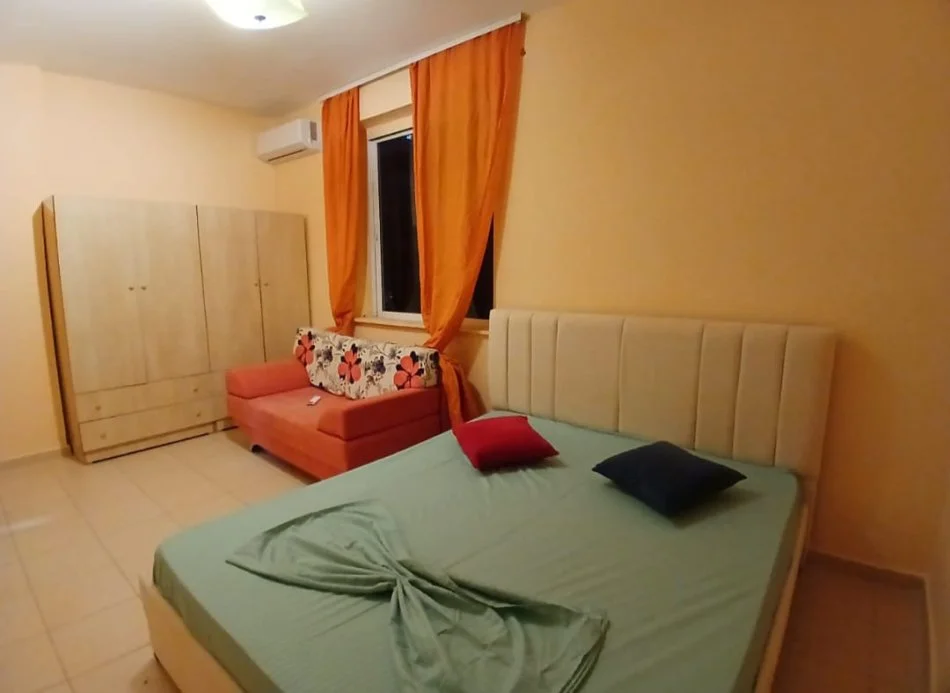 Tirane, jepet me qera apartament 1+1 Kati 3, 60 m² 480 €