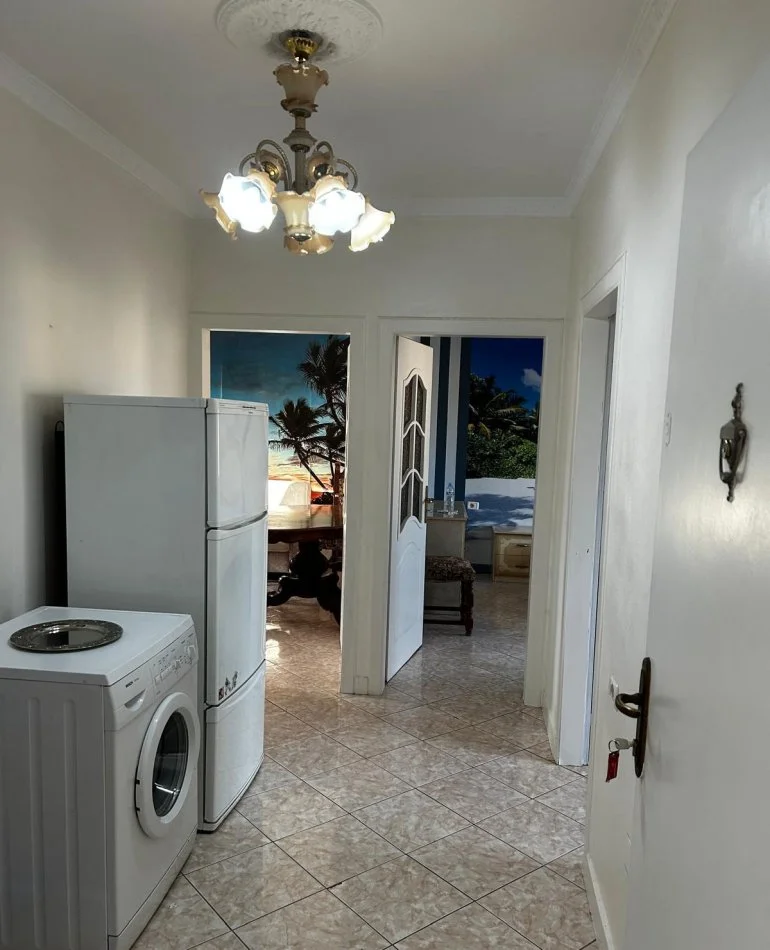 Tirane, jepet me qera apartament 2+1+Ballkon Kati 6, 80 m² 420 € (rruga Dritan Hoxha)