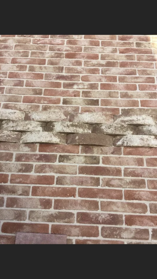 Tulla shamat te permasave, ngjyrave dhe formave te ndryshme, pllaka balte per veshje ambjentesh te ndryshme, aksesor dekorues etj..🤲🤲🤲