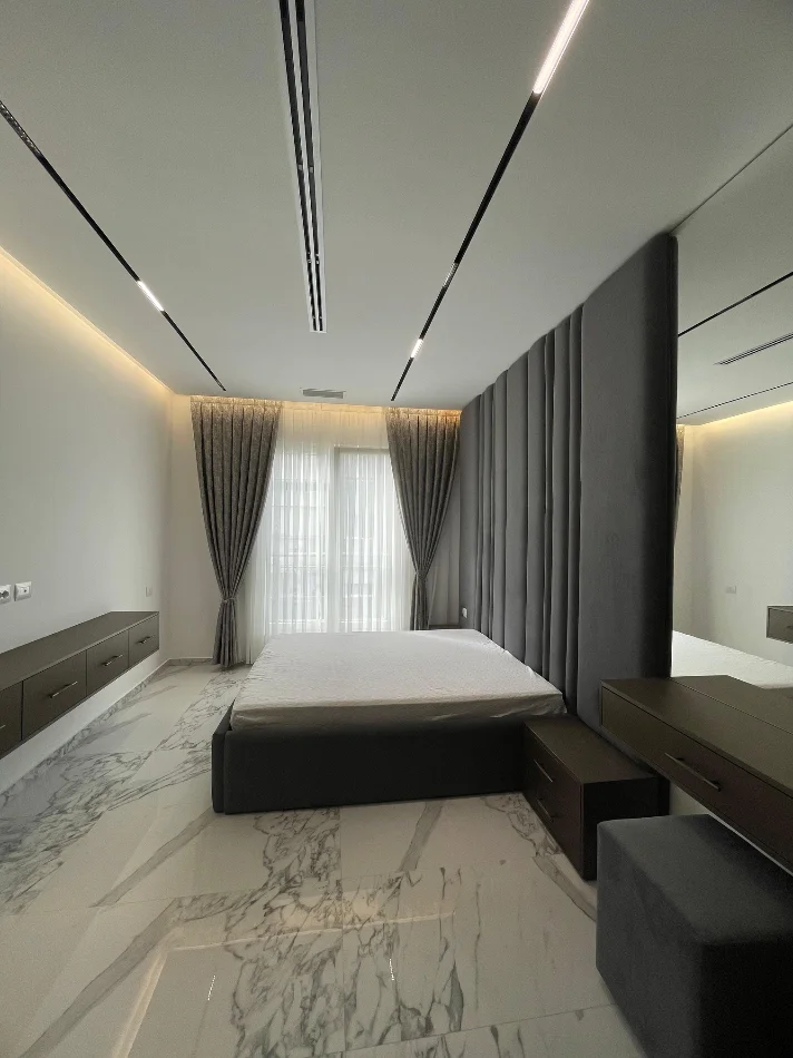 Tirane, jepet me qera apartament 2+1 Kati 6, 100 m² 1.300 € 