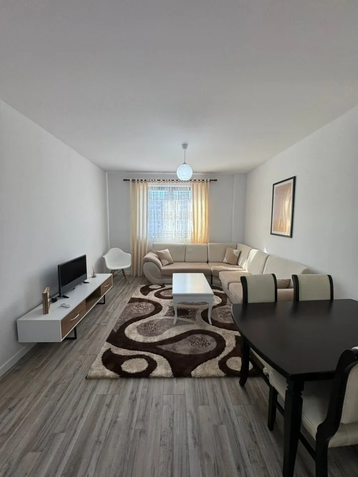 Shqiperi, jepet me qera apartament 1+1+Ballkon Kati 5, 66 m² 450 € (Astir)