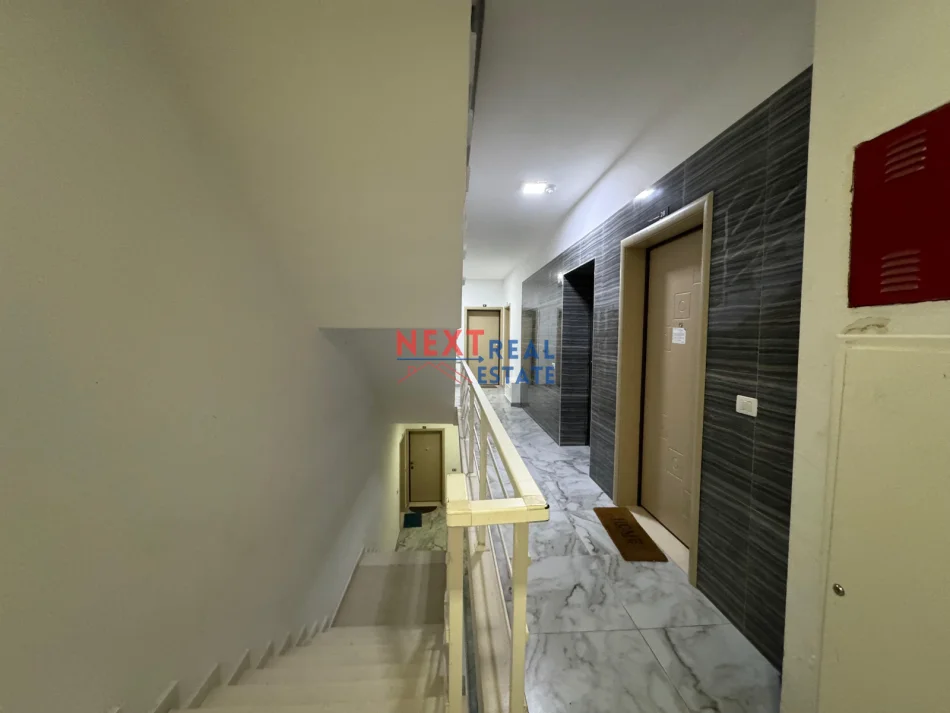 Vlore, shitet apartament 1+1+Ballkon Kati 4, 86 m² 284.460 € (LUNGOMARE)
