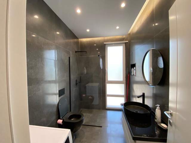 Durres, shitet apartament Kati 2, 105 m² 210.000 Euro (San Pietro, Gjiri i Lalzit)