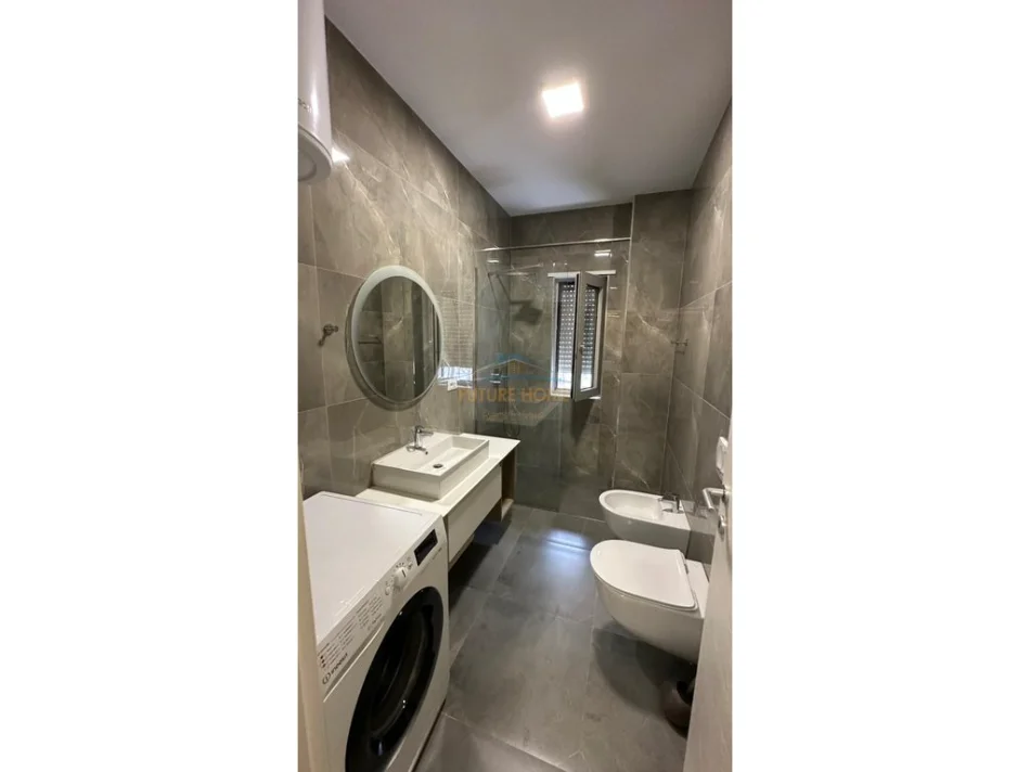Tirane, jepet me qera apartament 1+1 Kati 4, 70 m² 850 € (ZOGU I ZI , Foleja e Gjelber)