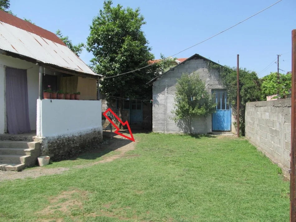 Lezhe, Shitet Truall 200 m², Cmimi Fillestar 525.280 Leke (Gryke Lumi)