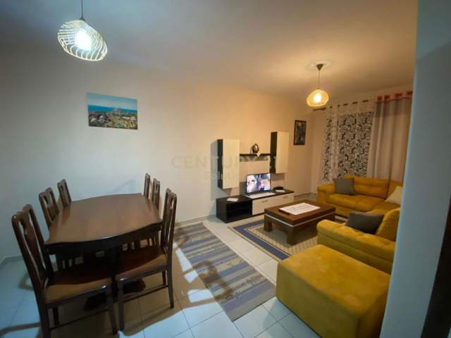 Tirane, shitet apartament 2+1 Kati 5, 88 m² 110.000 Euro (Yzberish)