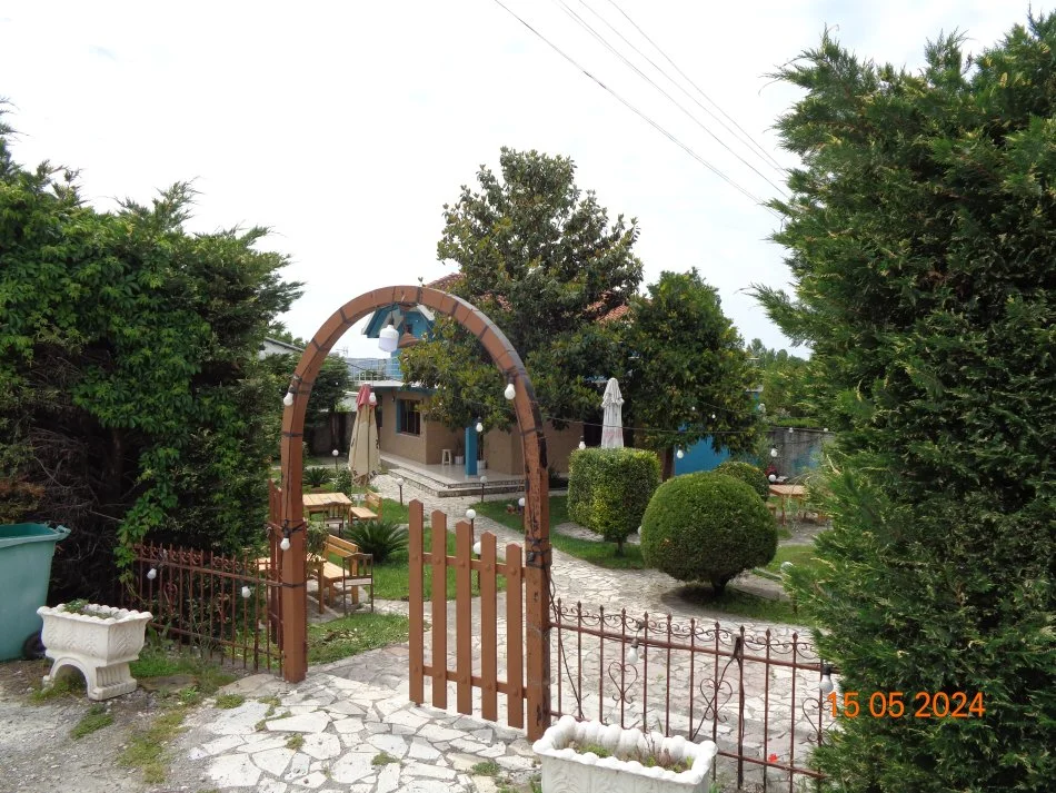 Kruje, Shitet Truall dhe Ndertese, Cmimi Fillestar 3,600,000 Leke (Thumane)