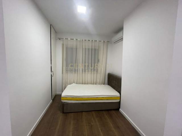 Tirane, jepet me qera apartament 3+1+BLK Kati 8, 119 m² 500 Euro (Astiri)