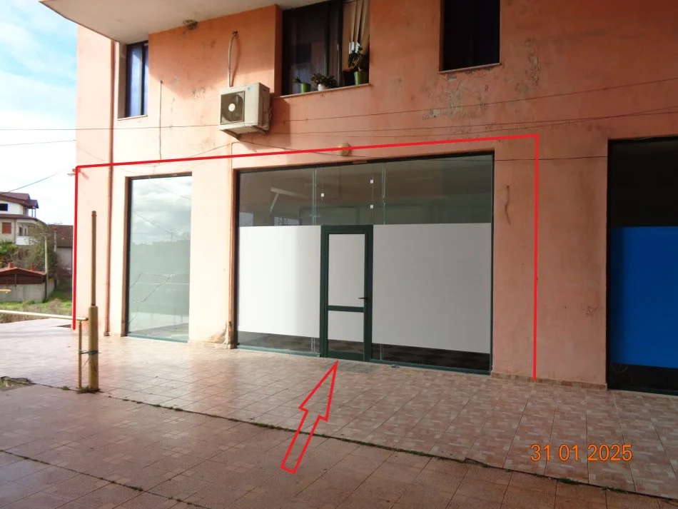 Lushnje, Shitet Njesi me siperfaqe 59 m², Cmimi fillestar 1,959,259 Lekë