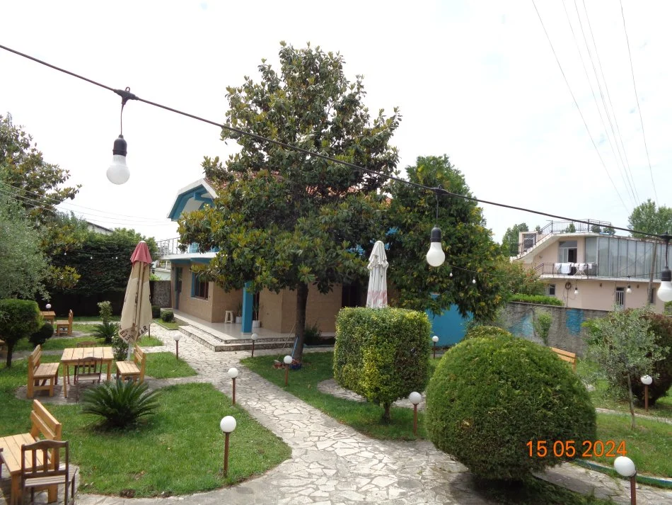 Kruje, Shitet Truall dhe Ndertese, Cmimi Fillestar 3,600,000 Leke (Thumane)