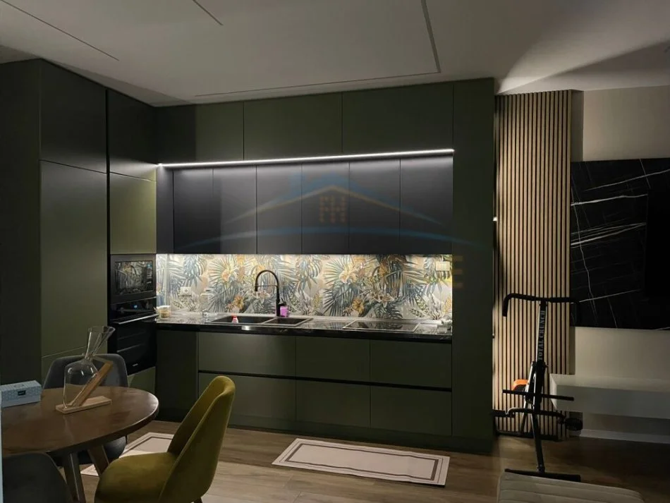 Korce, jepet me qera apartament 1+1 Kati 2, 65 m² 400 € (Lagjia 1)