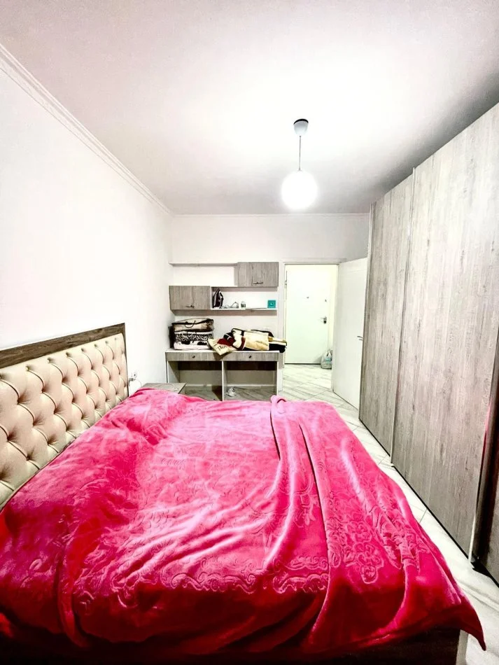 Tirane, jepet me qera apartament 1+1 Kati 6, 63 m² 600 € (Vasil Shanto)