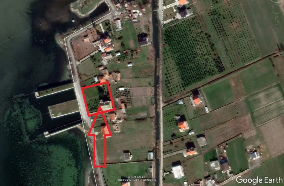 Ishull Shëngjin, Lezhë, Shitet Tokë Arë, Truall + Ndërtesë, Cmimi Fillestar 3,528,000 Lekë