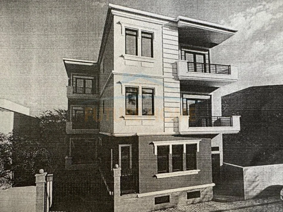 Korce, shitet apartament 1+1 Kati 1, 55 m² 58.500 € (Lagjia 2)