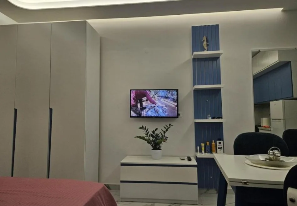 Shqiperi, jepet me qera garsonier 1+1 Kati 2, 50 € 