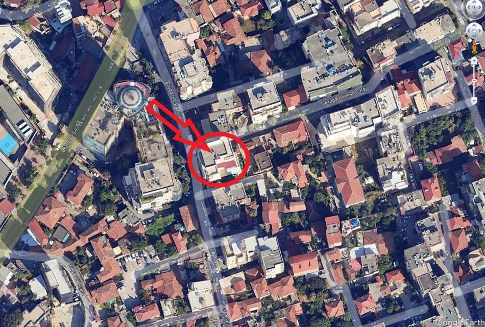 Tirane, Shitet Njesi, 42 m², Cmimi Fillestar 10,500,000 Leke (Rruga "Saraceve")