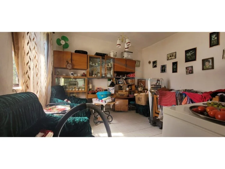 Korce, shitet shtepi 3+1 Kati 0, 67 m² 80.000 € (Sheqeras, Korçë)