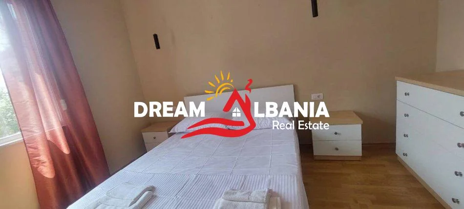 Tirane, jepet me qera 1+1 , 65 m² 600 € (Selvia)