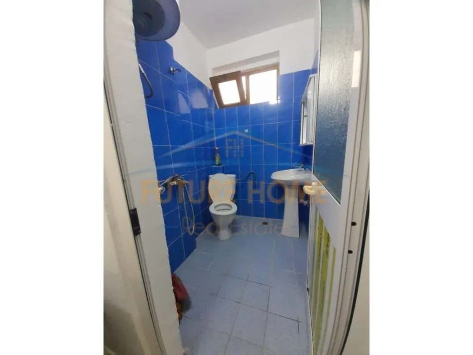 Korce, shitet apartament 1+1 , 54 m² 48.000 € (Lagjia 9, Korçë)