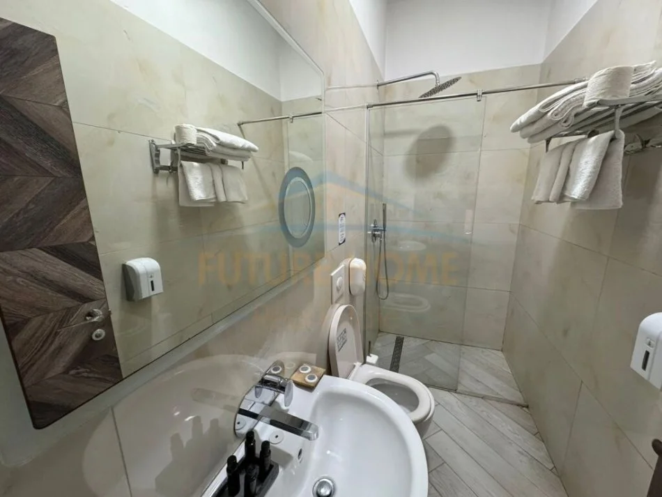 Korce, shes Shitet, Biznes (Hotel) 55.000 €