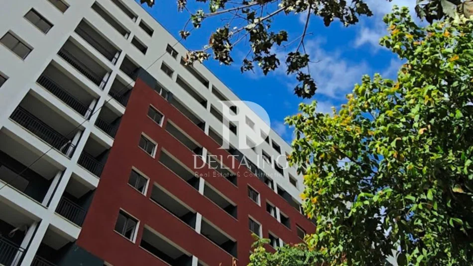 Tirane, shitet ambjent biznesi , 84 m² 210.850 € (Rruga Kujtim Laro)