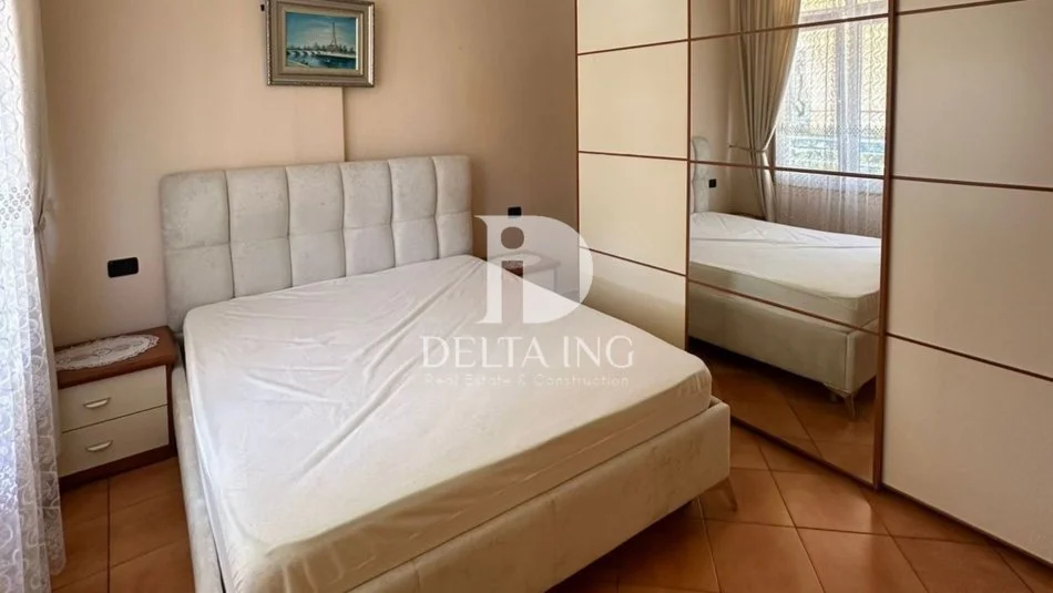 Tirane, jepet me qera apartament 2+1 Kati 5, 86 m² 550 € (Rruga Kavajës)