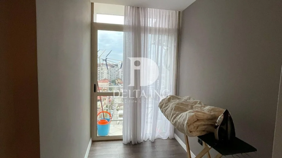 Tirane, jepet me qera apartament 1+1 Kati 8, 61 m² 600 € (Rruga Kavajës)