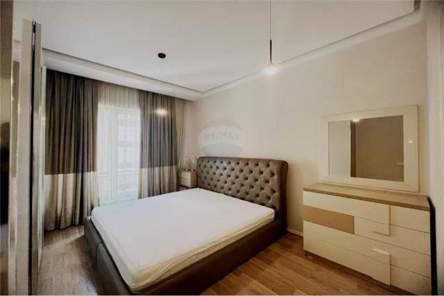 Tirane, jepet me qera apartament 2+1+BLK Kati 6, 122 m² 900 Euro (Rruga e Kavajes)