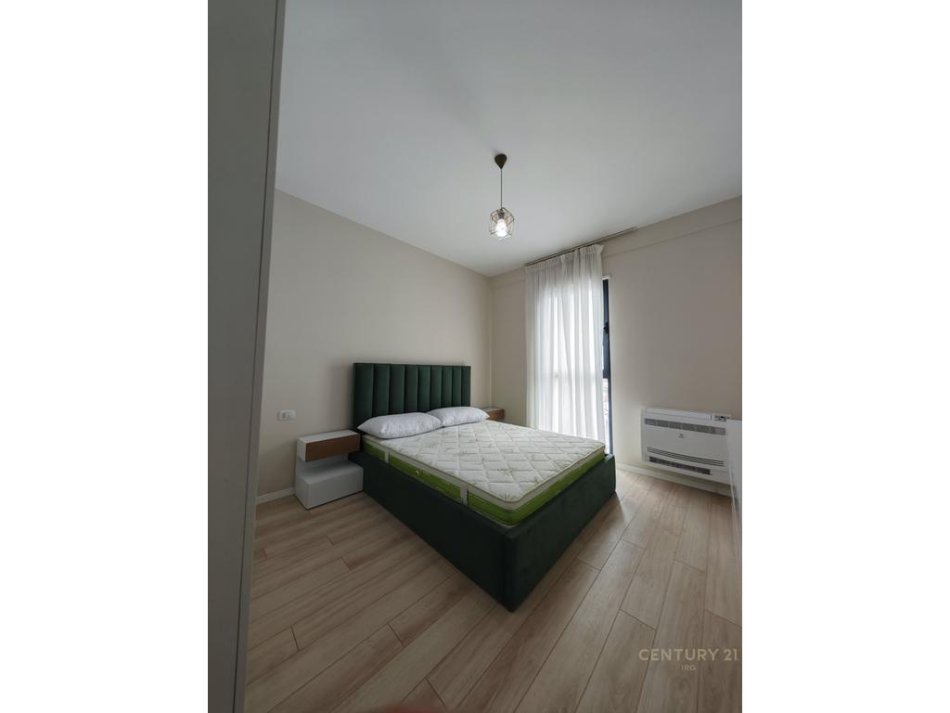 Tirane, jepet me qera apartament 1+1 Kati 12, 64 m² 550 € (oxhaku)