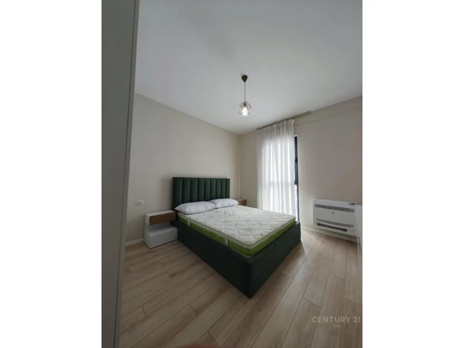 Tirane, jepet me qera apartament 1+1 Kati 12, 64 m² 550 € (oxhaku)