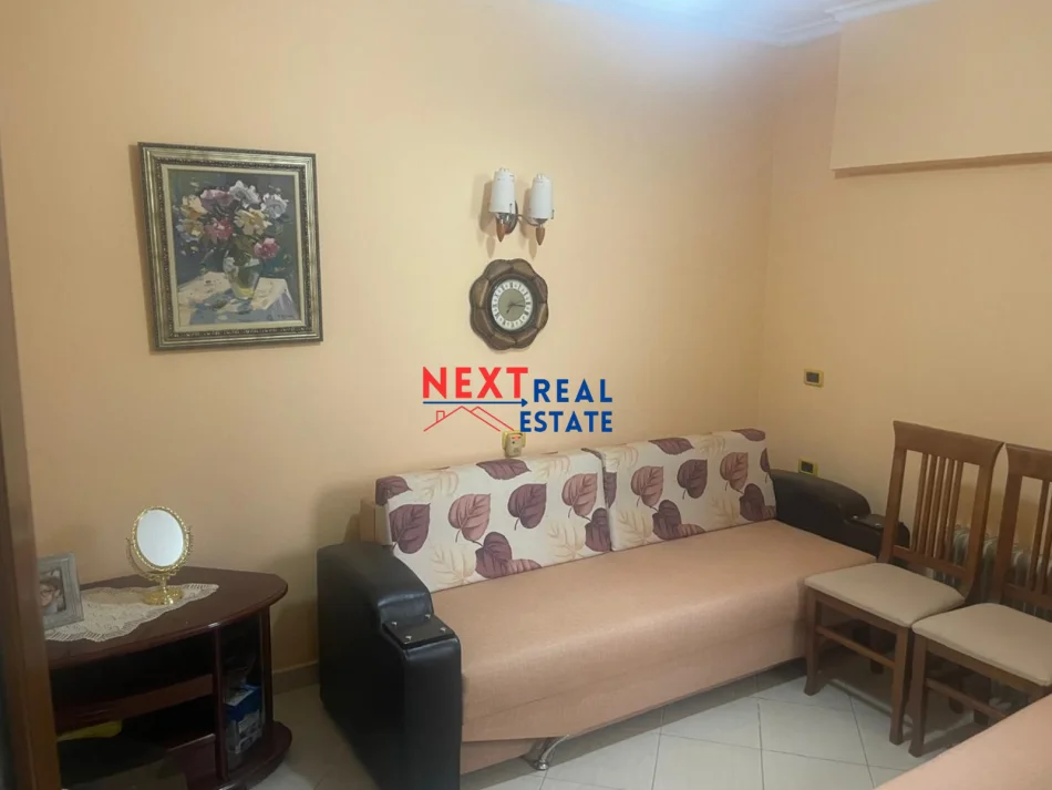 REZERVO PRONEN VETEM ME 500€! Vlore, shitet shtepi 2+1 , 130.000 €