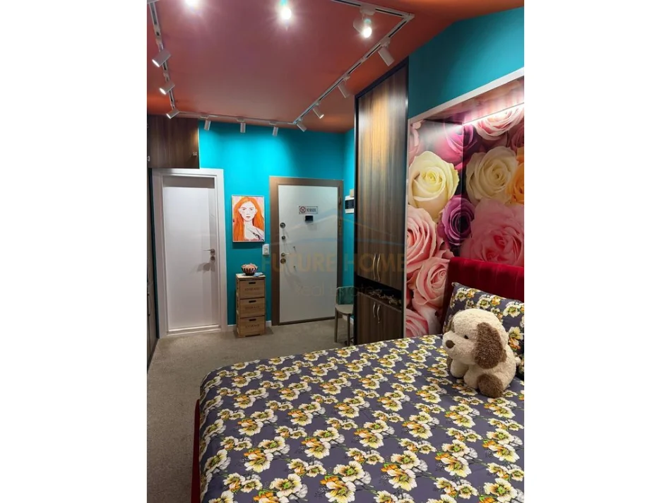 Tirane, jepet me qera garsoniere Kati 8, 42 m² 350 € (RRUGA FROSINE PLAKU)