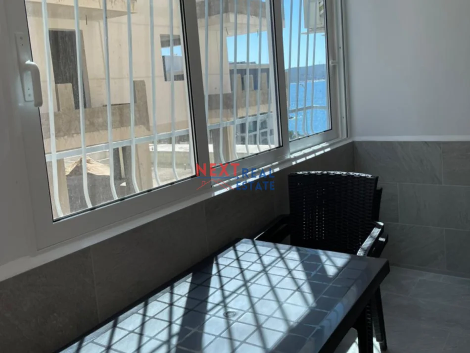 Vlore, shitet apartament 1+1+Ballkon , 60 m² 106.000 € (SARANDE)