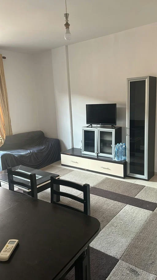 Tirane, jepet me qera 1+1+Ballkon Kati 1, 70 m² 510 € 